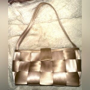 Vintage Harvey’s tan original Detroit seatbelt shoulder bag retro